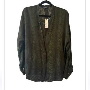 NWT Olivaceous Green & Black Snake Print V Neck Cinched Sleeve Silky Top Size L